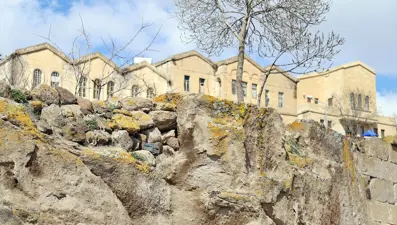 Aksaray'ın 2 asırlık taş evleri hayata dönüyor