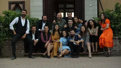 Çukur oyuncularının kamera arkası pozları