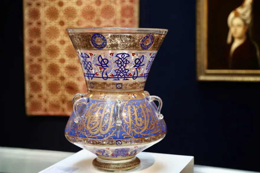 İngiltere'de satışa sunulacak Kanuni Sultan Süleyman portresinden ayrıntılar 14 İngiltere'de satışa sunulacak Kanuni Sultan Süleyman portresinden ayrıntılar 14