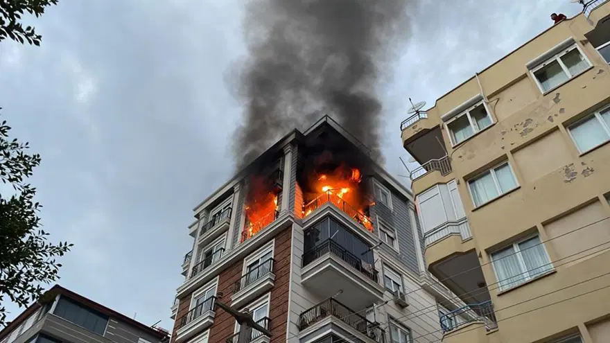 Anne ile kızı yangında can verdi: Cinayet şüphesi Anne ile kızı yangında can verdi: Cinayet şüphesi