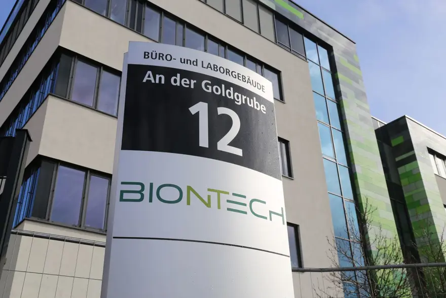 BioNTech'ten akciğer kanseri ilacı: Tümörlerde küçülme sağladı 3 BioNTech'ten akciğer kanseri ilacı: Tümörlerde küçülme sağladı 3