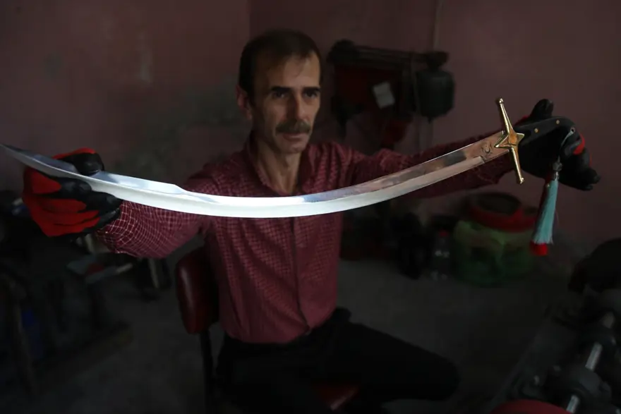 Bilal Erdoğan'a özel kılıç (Etnospor Kültür Festivali) 