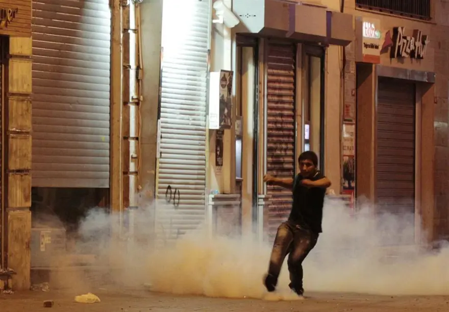Taksim'de gerginlik 97