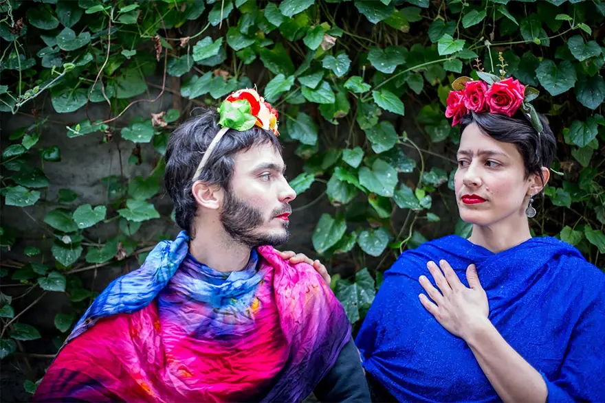 Frida Kahlo'yu taklitleriyle andı 4