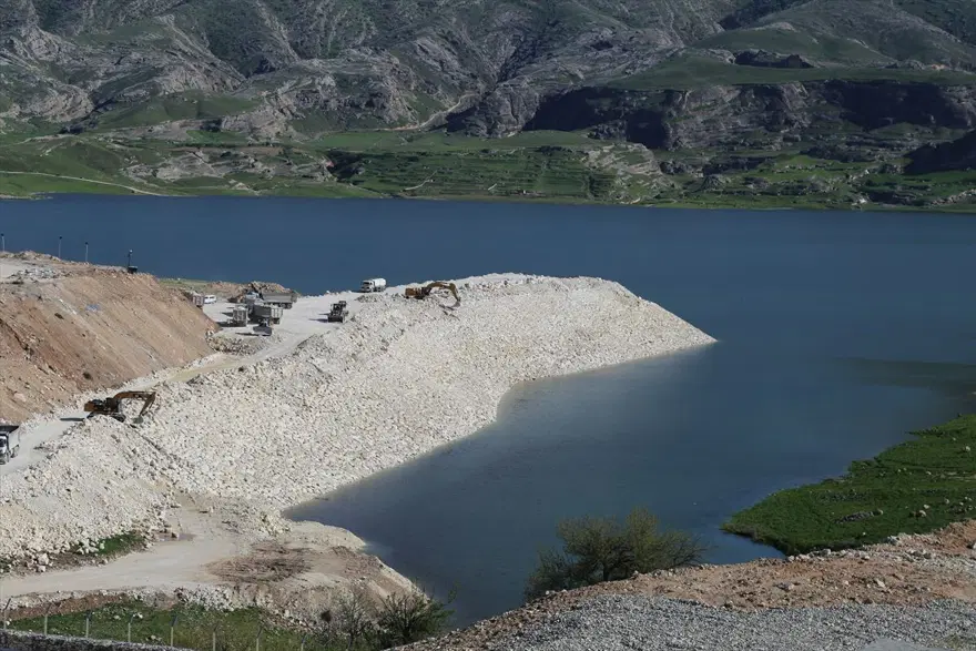 Tarihi Hasankeyf'e 3 limandan ulaşılacak 7