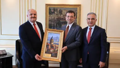 İstanbul Taksiciler Esnaf Odası Başkanı Aksu'dan Ekrem İmamoğlu'na "hayırlı olsun" ziyareti