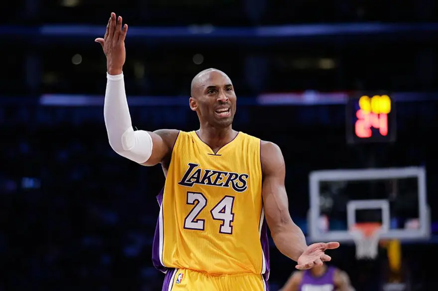 Kobe herkesi haşladı 4