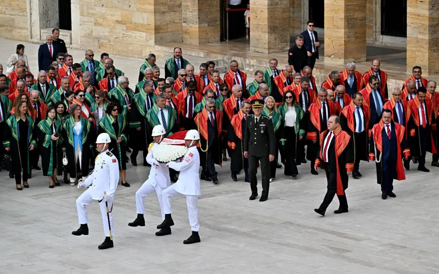 Yargıtay üyelerinden adli yılın açılışı öncesi Anıtkabir'e ziyaret 5