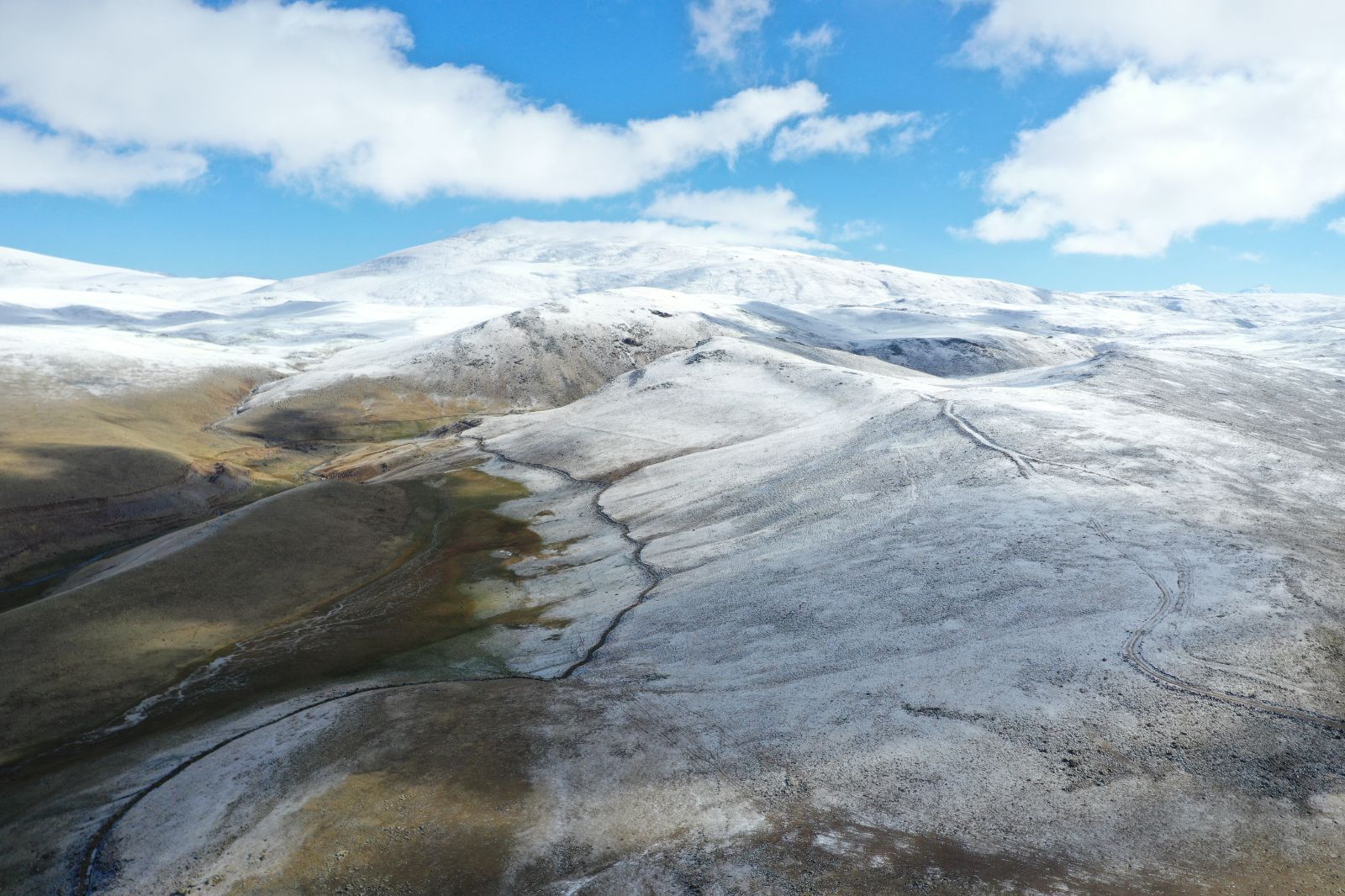 Kars'a kış geldi