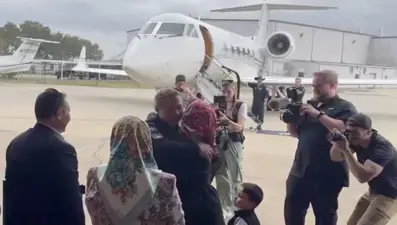 İlk Türk astronot Alper Gezeravcı ailesiyle buluştu