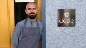 Masterchef Türkiye'ye konuk olan Şef Ahmet Dede kimdir? Masterchef Türkiye'ye konuk olan Şef Ahmet Dede kimdir?