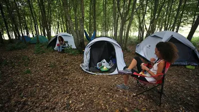 'Sosyal mesafeli' kampta buluşan doğaseverler doğal yaşamı öğreniyor
