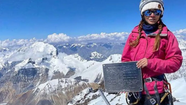 Kırık bacakla 7 bin metrede kayboldu: Rus dağcıya iki haftadır ulaşılamıyor