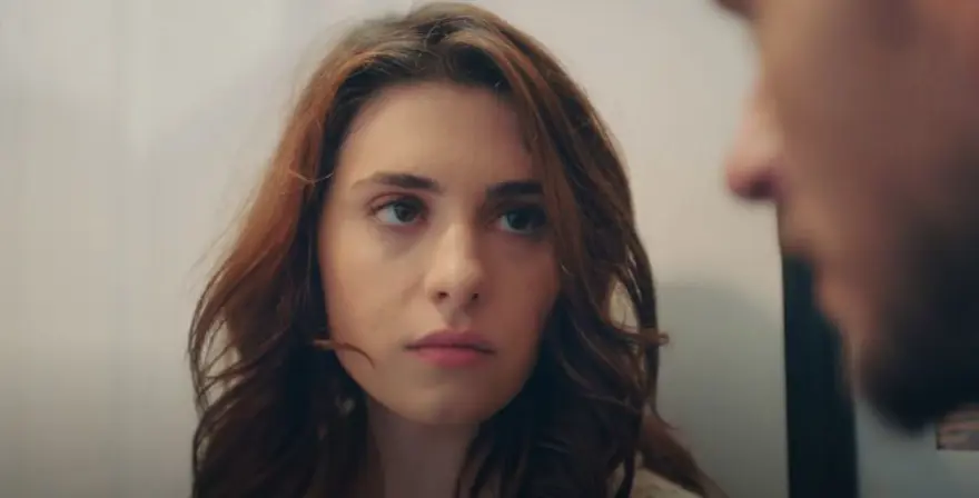 Sakla Beni'de Naz'dan Mete'nin evine baskın! "İncila'nın kimliği ortaya çıktı" 12