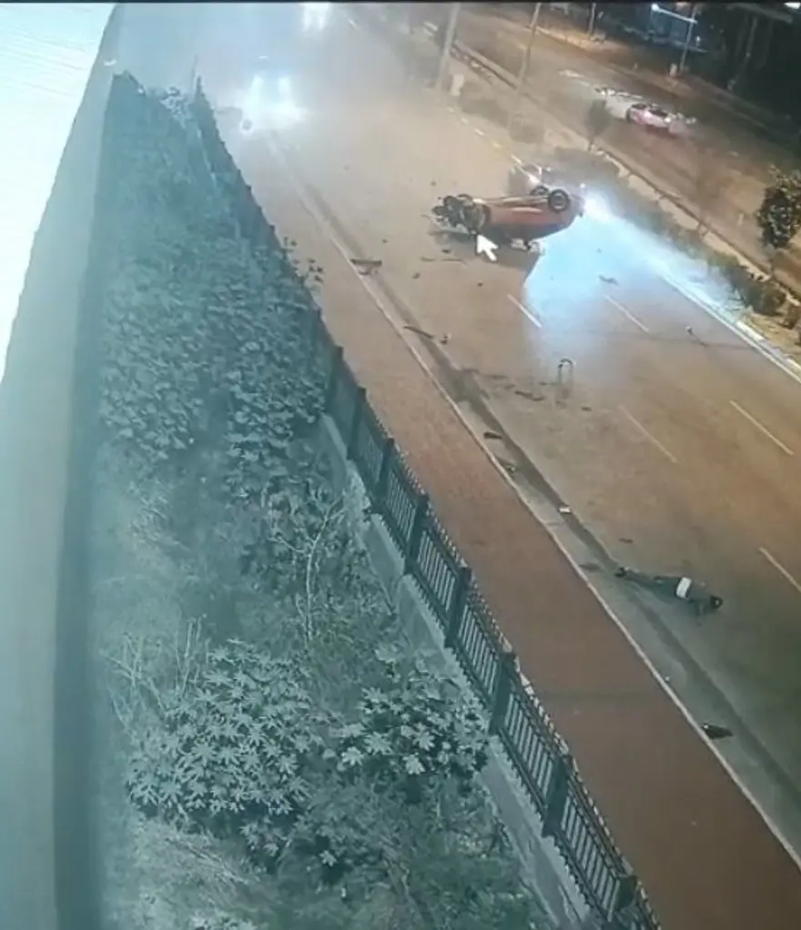 3 KİŞİ CAN VERDİ 1