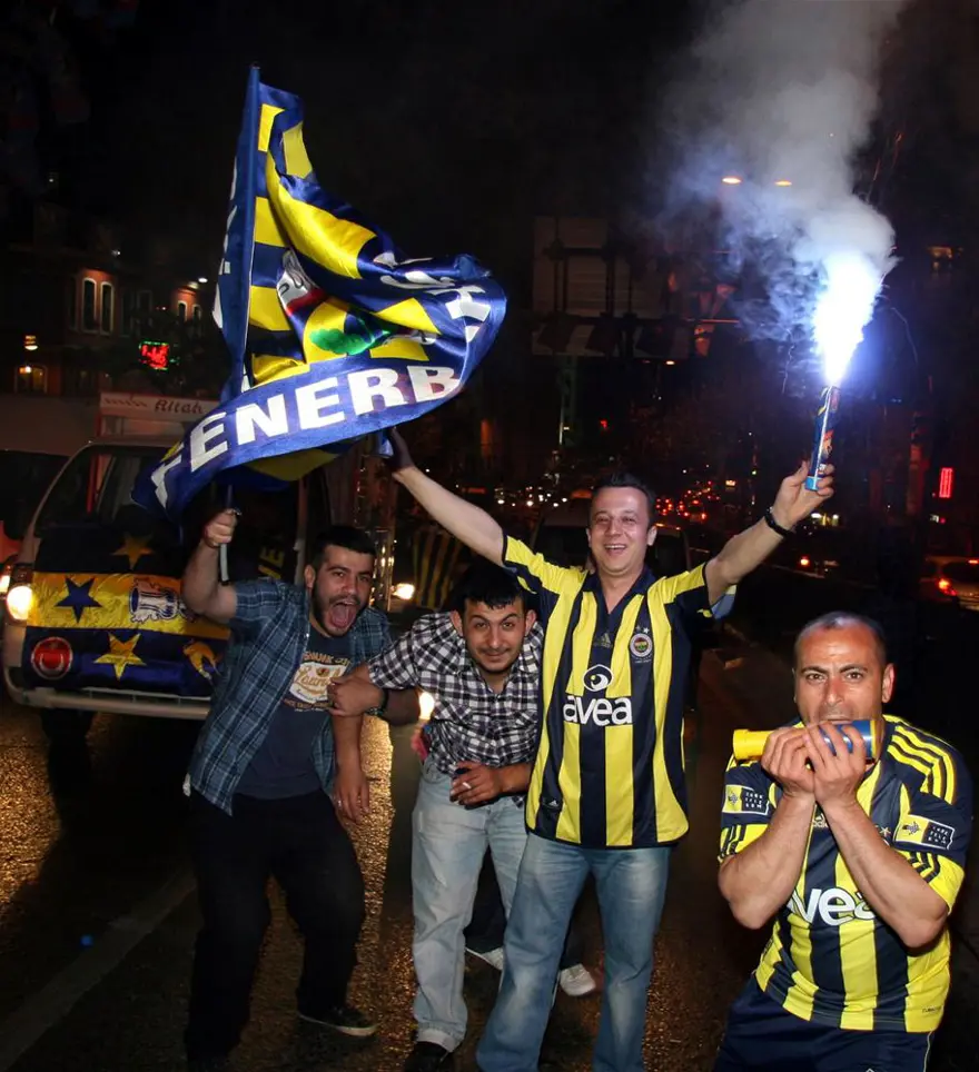 Her yer sarı lacivert 56