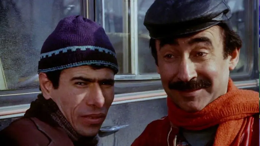 Çiçek Abbas filmindeki minibüsü yapmak için 60 bin TL harcadı 5