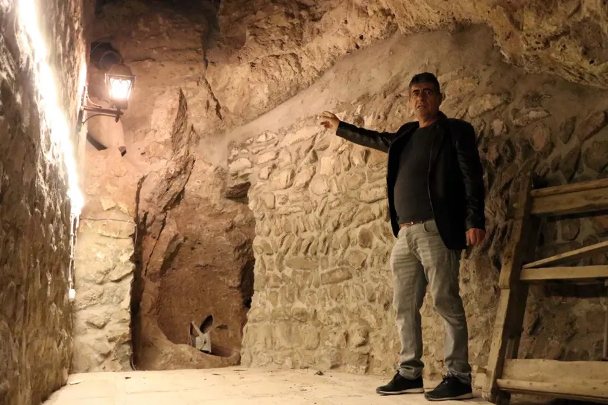 Evin altından 2 bin yıllık şehir çıktı 9 Evin altından 2 bin yıllık şehir çıktı 9