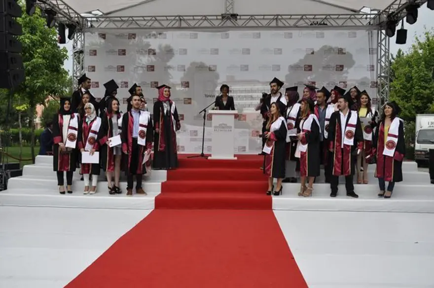 Dereceye giren öğrenciye 6 bin lira burs 33