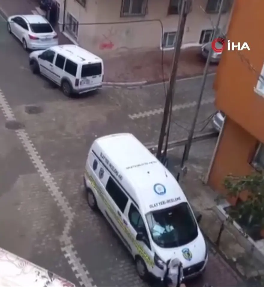 Yeni doğan bebeğini poşete koyup sokağa attı 1