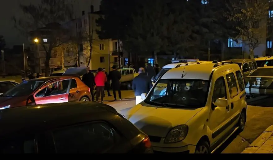 Park halindeki araçları kurşun yağmuruna tuttular 4