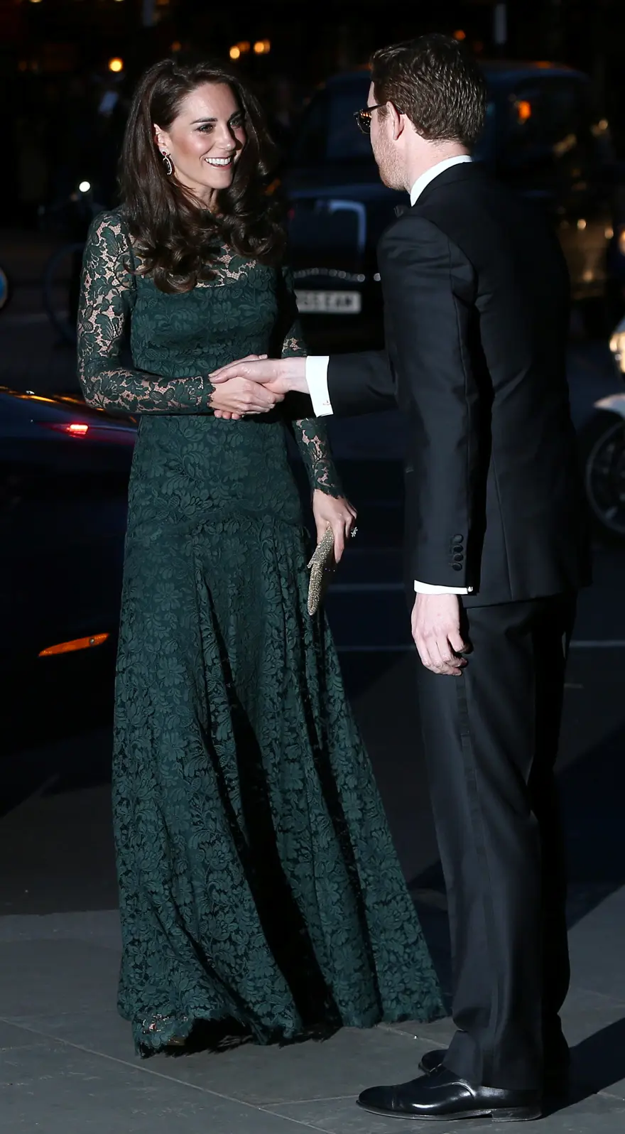 Kate Middleton’ın sanat şıklığı 14