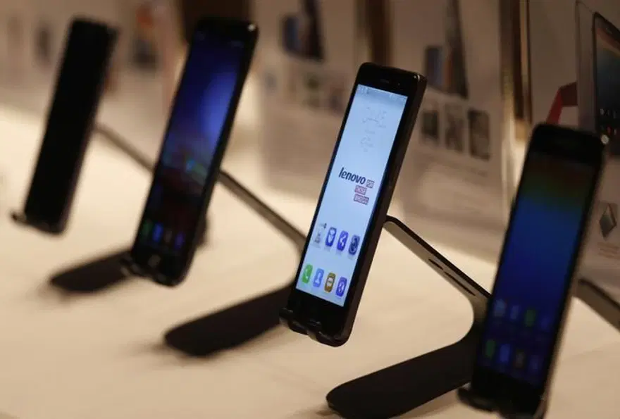 Türkiye’de akıllı telefonların fiyatları 1 yılda ne kadar değişti? 2 Türkiye’de akıllı telefonların fiyatları 1 yılda ne kadar değişti? 2