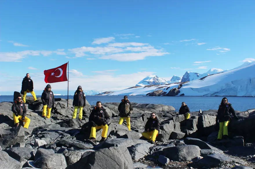 antarktika, en iyi kış fotoğrafları, antarktika fotoğrafları, anktarktika'da hayat, antarktika manzaları, kuzey kutup bölgesi, türkiye antarktika bilim üssü, türkiye antarktika üssü, türkiye 3. ulusal bilim seferi 16