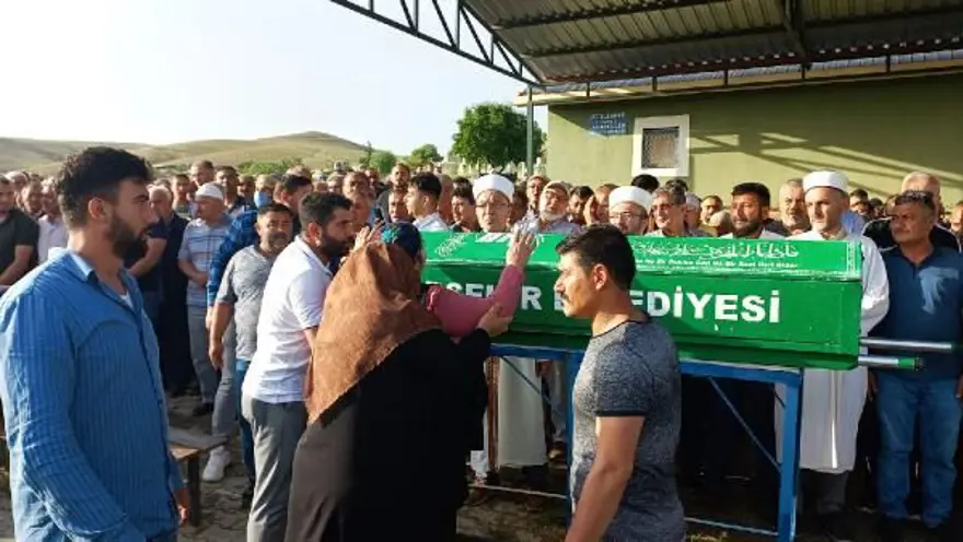 2’ŞER KEZ AĞIRLAŞTIRILMIŞ MÜEBBET VE 37’ŞER YIL HAPİS 4