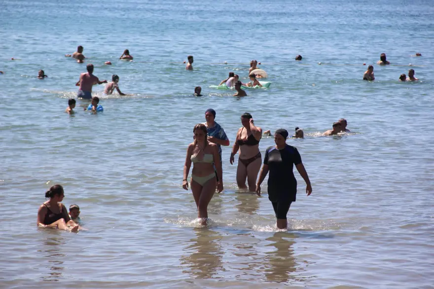 Akdeniz değil Kandıra: Binlerce kişi akın etti 8