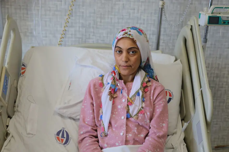 13 yaşında baş ağrısı ve kusma şikayetiyle hastaneye gitti: Vücudundaki 5 böbrekle yaşamını sürdürüyor 2