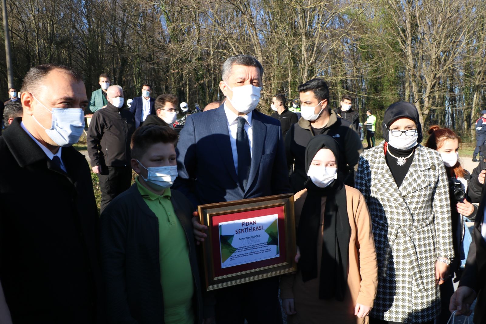 Bakan Selçuk: İlk ve ortaokullarda yüzde 80, liselerde yüzde 70’in üzerinde katılım var
