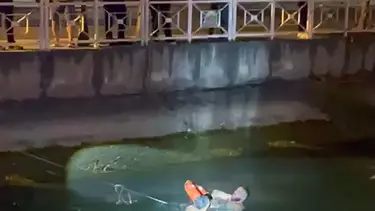 Polisten kaçtı, az kalsın boğuluyordu