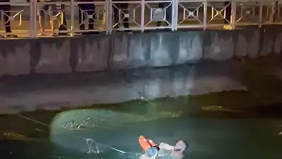 Polisten kaçtı, az kalsın boğuluyordu