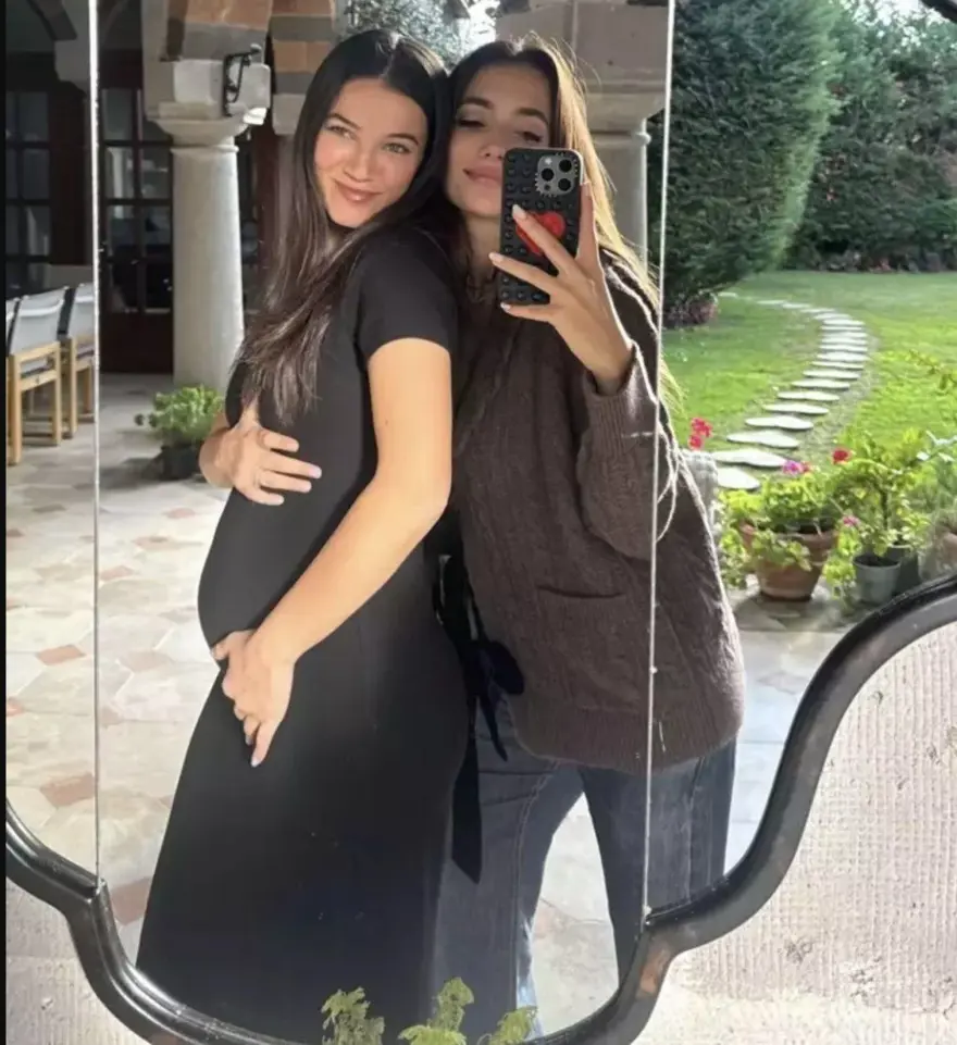 Pınar Deniz'den yeni hamilelik pozu geldi: "Hamilelik kıyafetlerine geçiş yaptım" 2