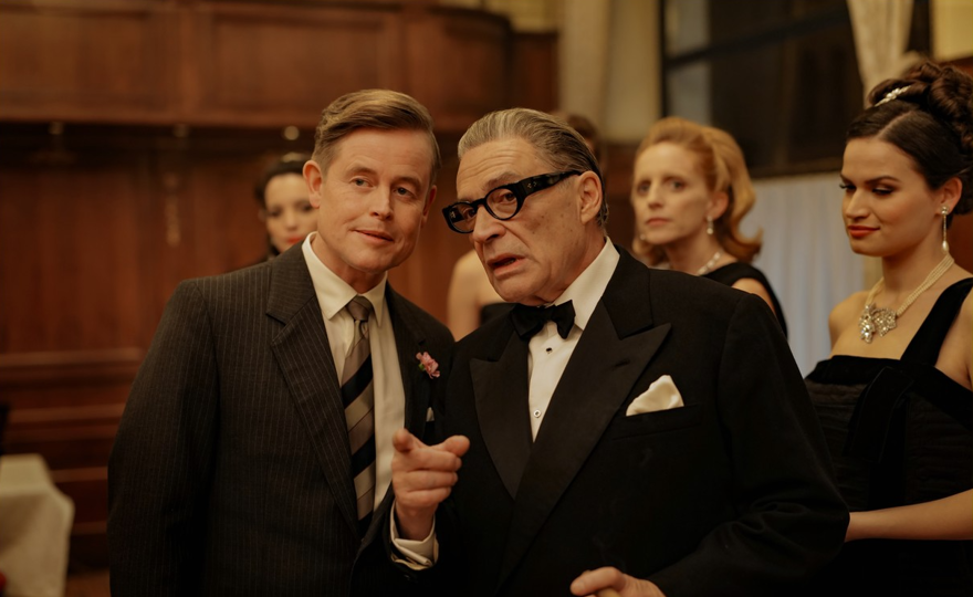 Haluk Bilginer ile Angelina Jolie'nin rol aldığı Maria filminden yeni kareler 2