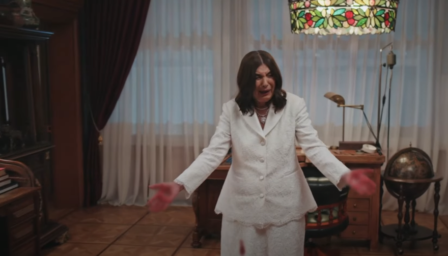 KORHAN AİLESİNİ ŞAŞIRTAN TEHDİT 10 KORHAN AİLESİNİ ŞAŞIRTAN TEHDİT 10