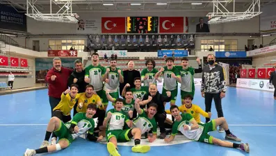 Hentbol şampiyonu Doğa Koleji