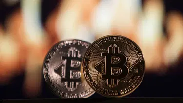 Bitcoin'e para akıyor