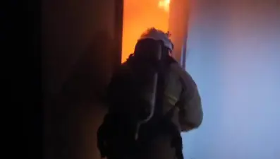 Cizre'de gece yarısı yangın paniği: 5 kişi dumandan etkilendi