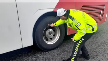 Kar yağışı öncesi araçlarda kış lastiği ve zincir denetimi