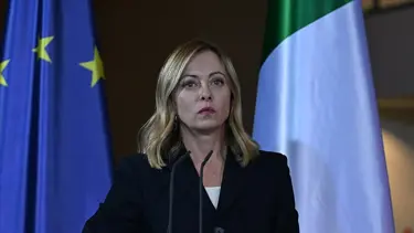 İtalya'da öğrenciler, Meloni hükümetini protesto etti