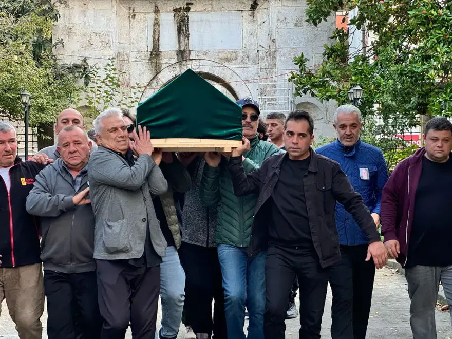 "ÇOK BÜYÜK BİR KAYIP" 1 "ÇOK BÜYÜK BİR KAYIP" 1