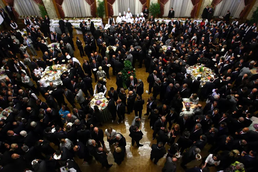 Siyasetçiler resepsiyonda buluştu 16