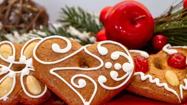 Yılbaşı kurabiyesi Gingerbread nasıl yapılır? (Zencefilli kurabiye tarifi)