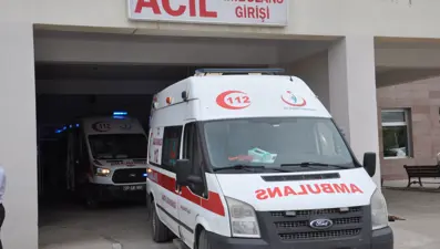 Yem karma makinesinde can verdi