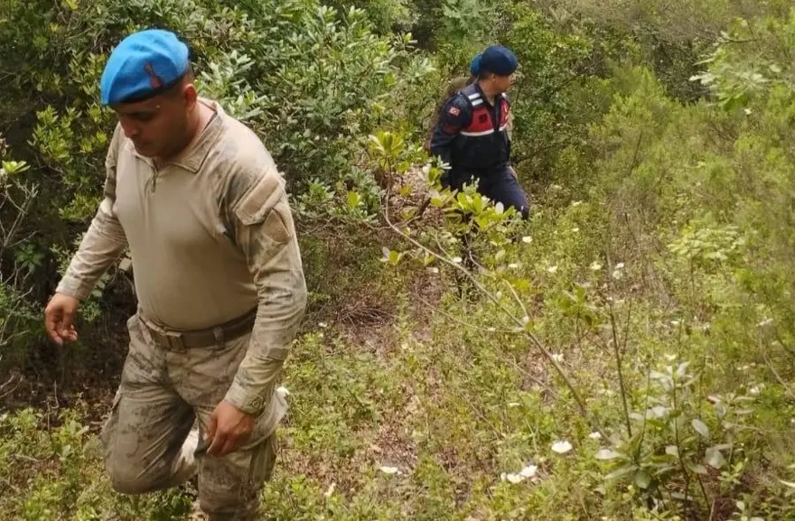 Korhan Berzeg'i arama çalışmalarında yeni bulgu 8 Korhan Berzeg'i arama çalışmalarında yeni bulgu 8