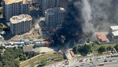 İstanbul'da işçilerin kaldığı konteynerlerde yangın