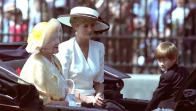 Kraliyet ailesinde Diana krizi: ''Harry'nin barış hayalleri suya düşebilir''