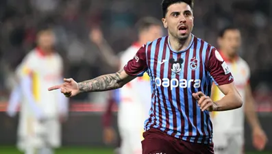 "Kupada fırtına koptu" (25 Nisan 2025 spor manşetleri)